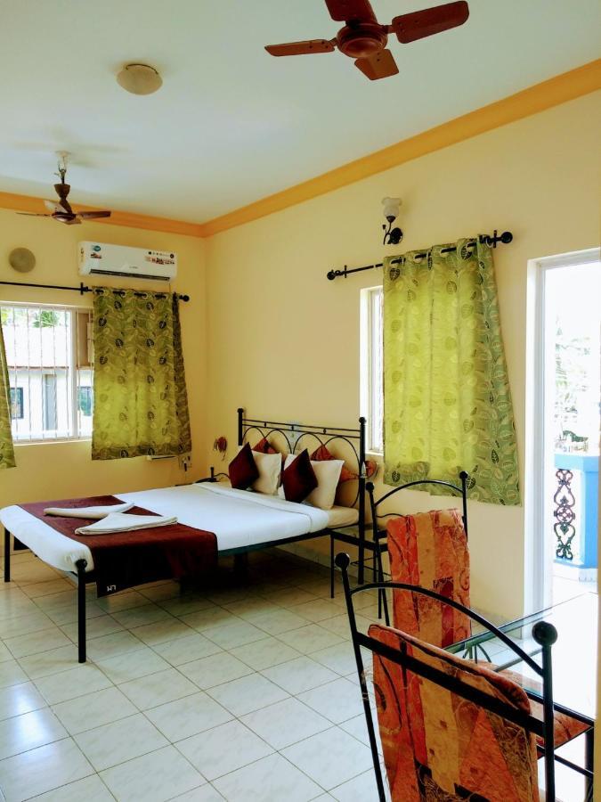 Libton Manor Hotel Candolim Exterior photo